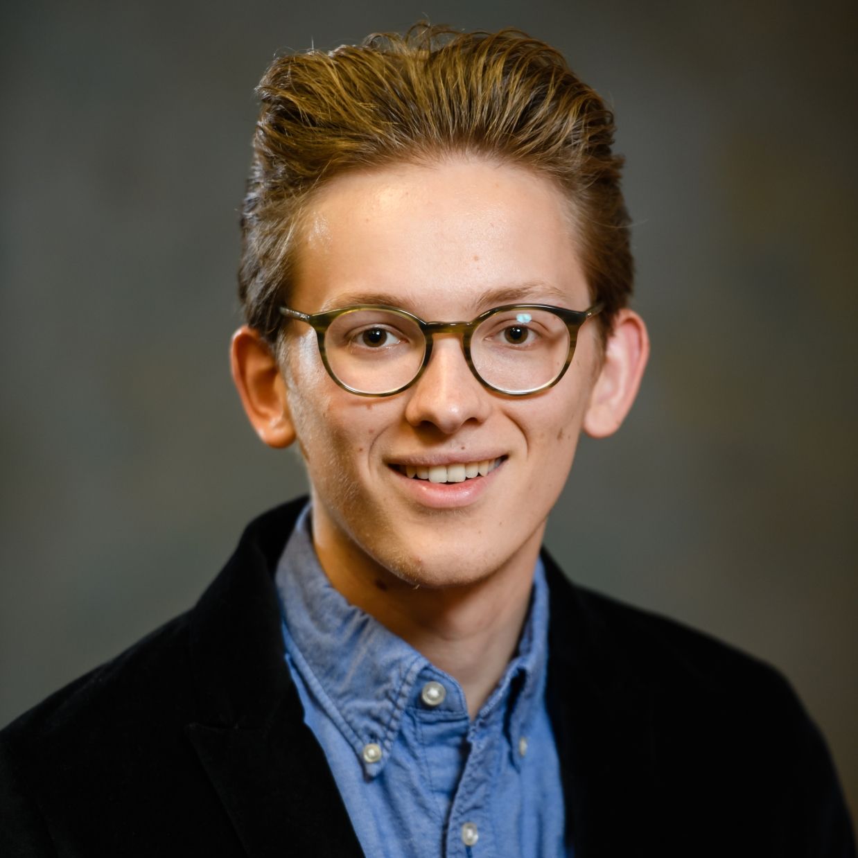 Profile of Thomas Delvaux