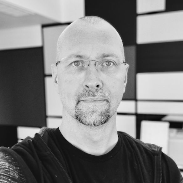 Profile of Niri Munkelien