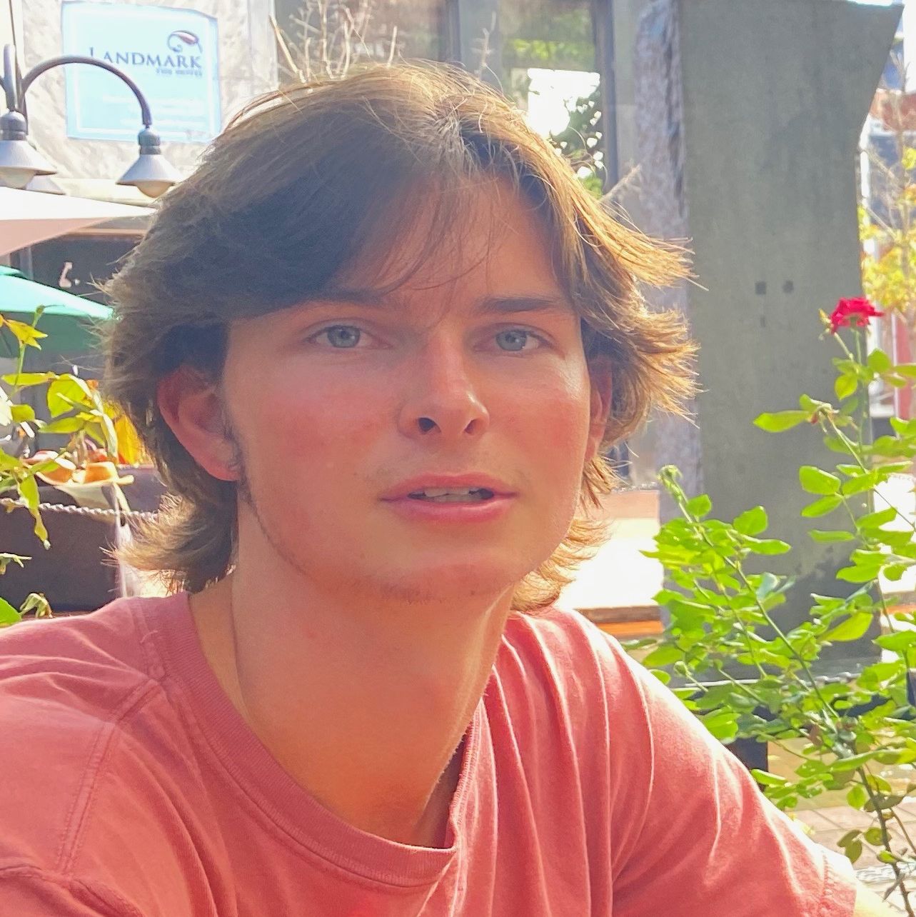 Profile of Mackie Rich