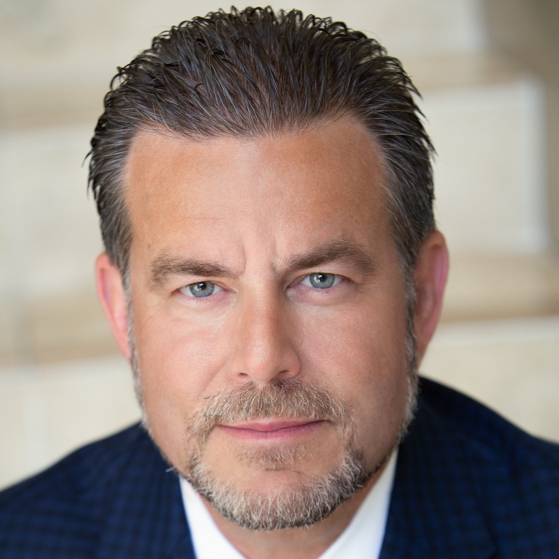 Profile of Mark Robbins