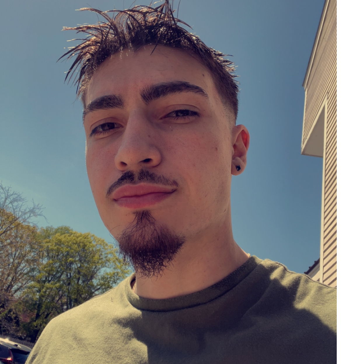 Profile of Corbin-Leo Brantmuller