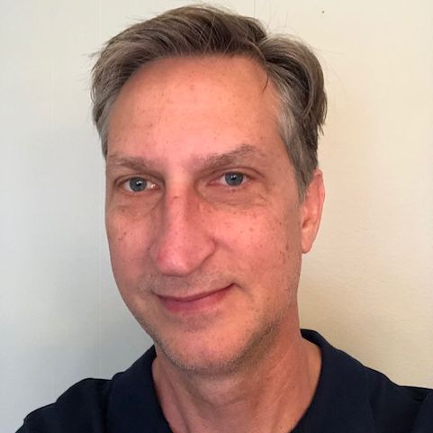 Profile of Daniel Lucker