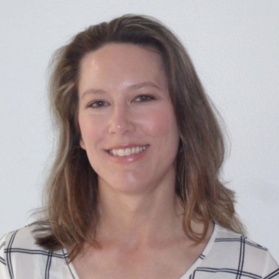 Profile of Carrie Deakin