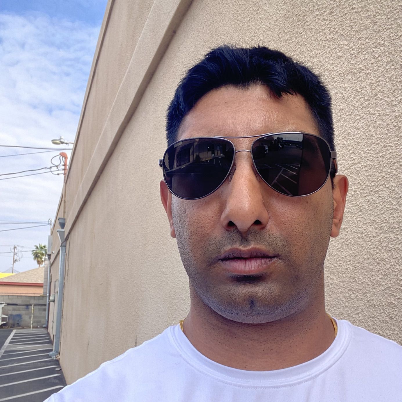 Profile of Moe S