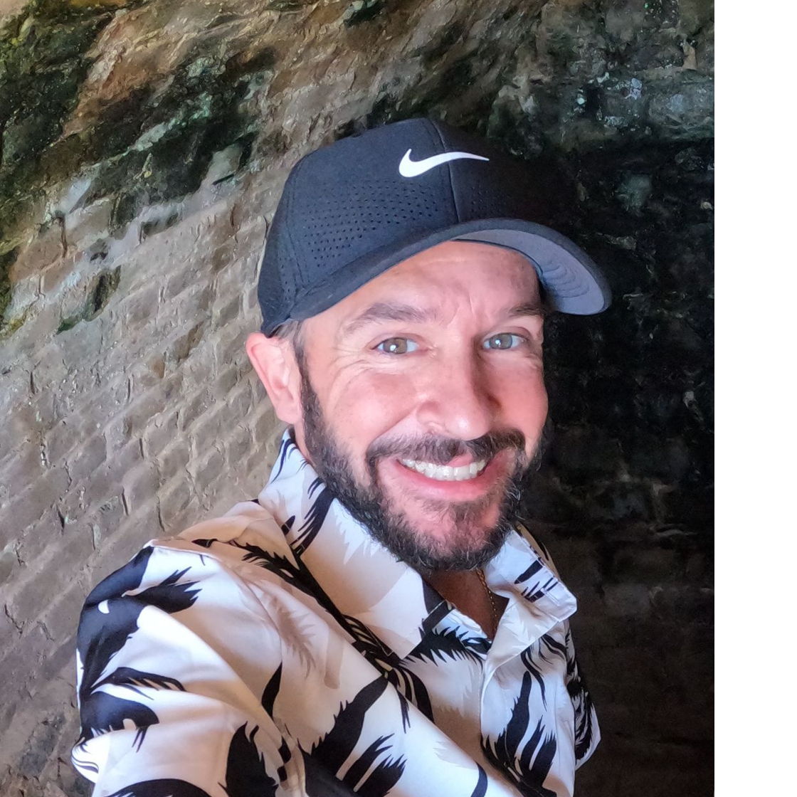 Profile of Dustin Montoya