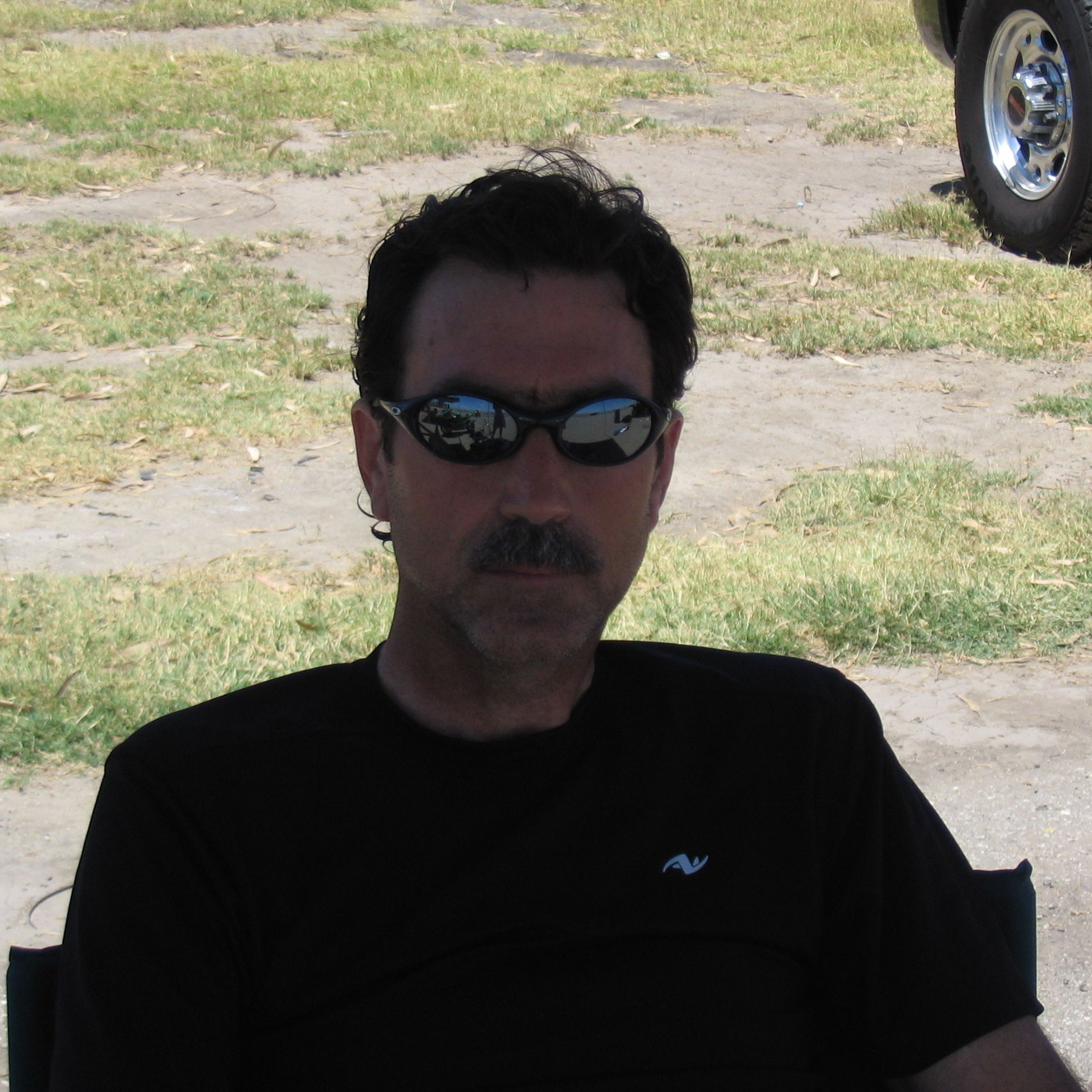 Profile of Carlos Munoz