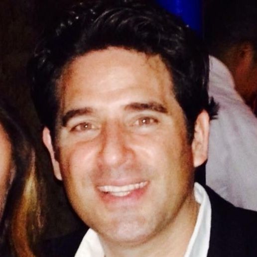 Profile of Mauricio Gomez