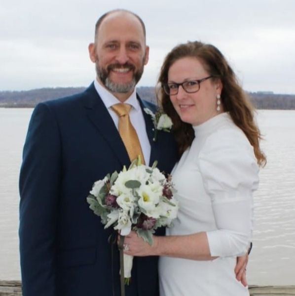 Profile of Robert Espinar