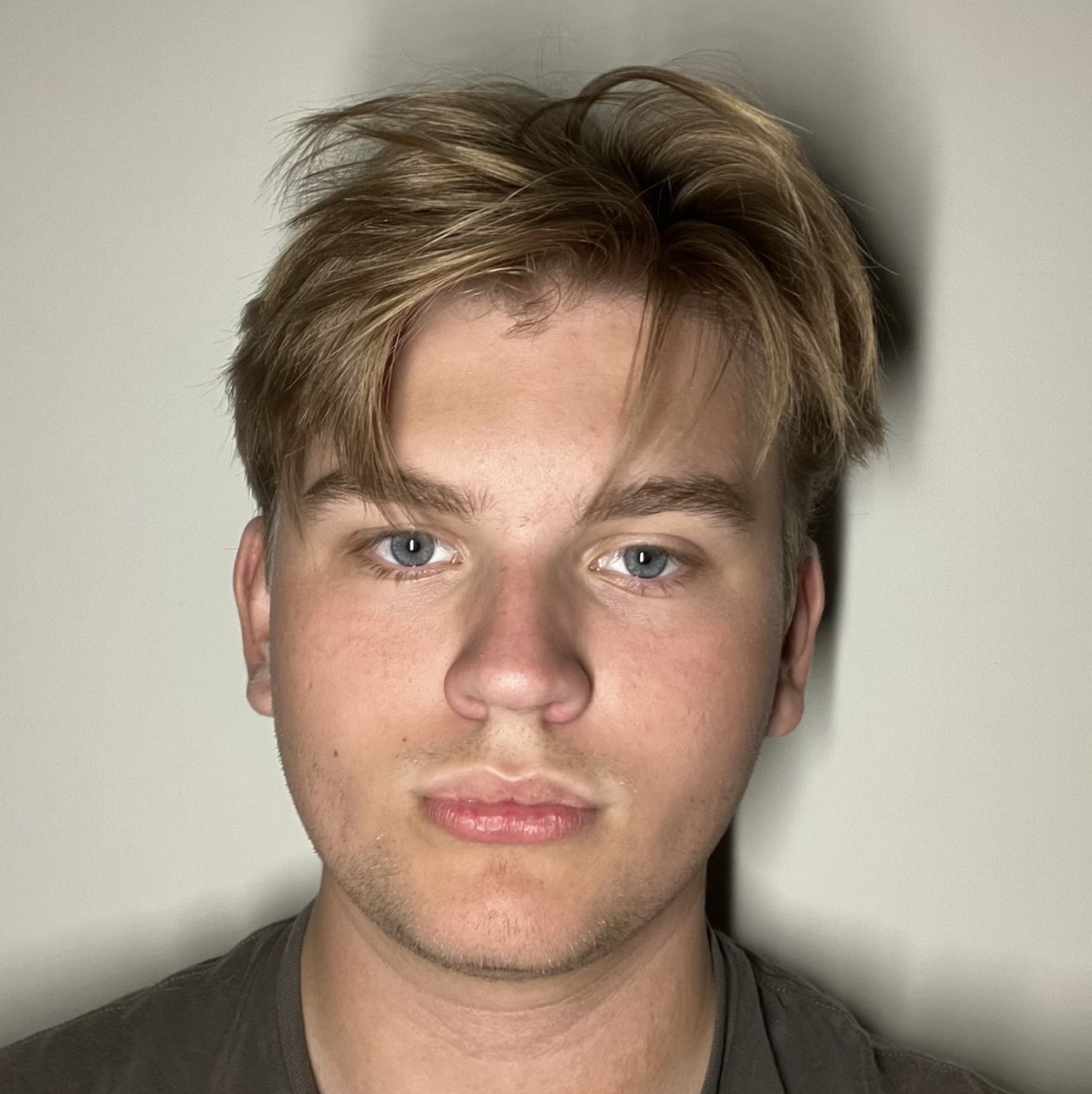 Profile of Niki Saito