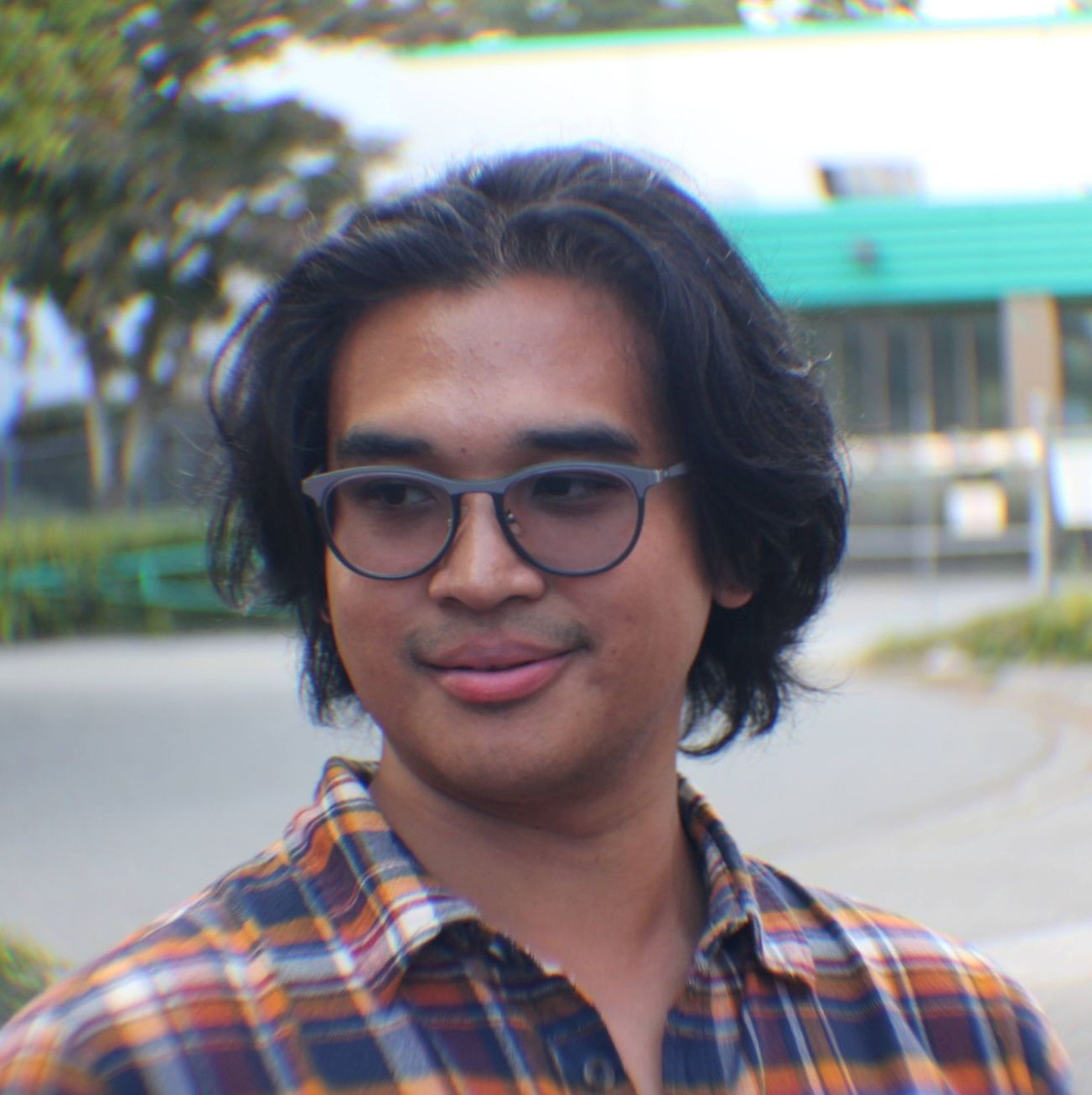 Profile of Klarence Gamba