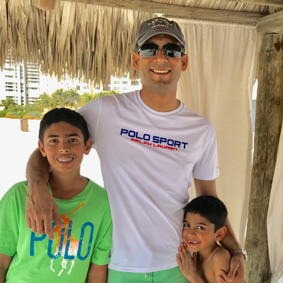 Profile of Amer Qureshi