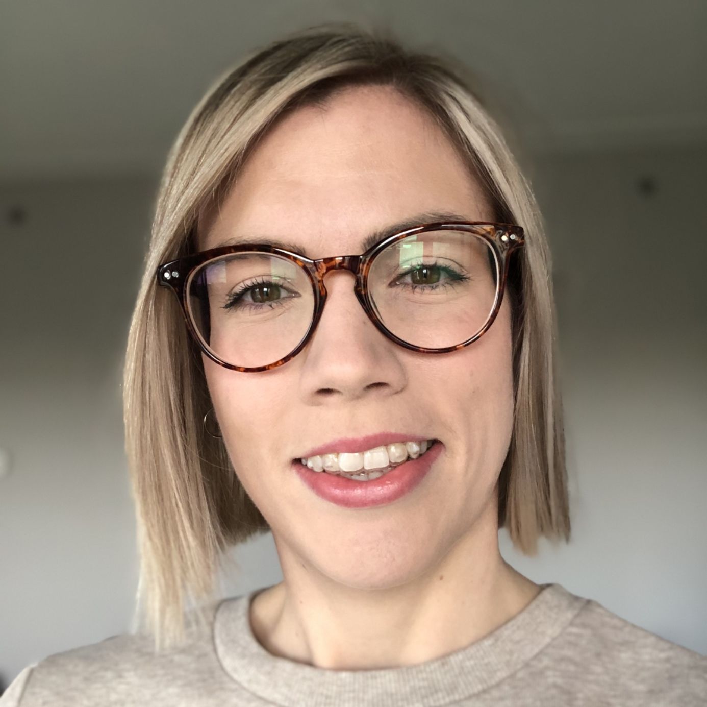 Profile of Carla Thorel