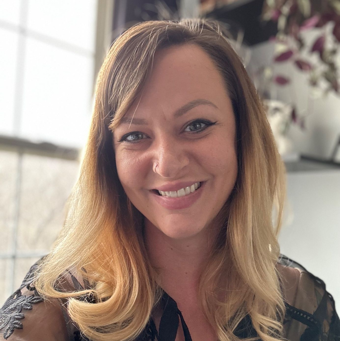 Profile of Leann Fuller