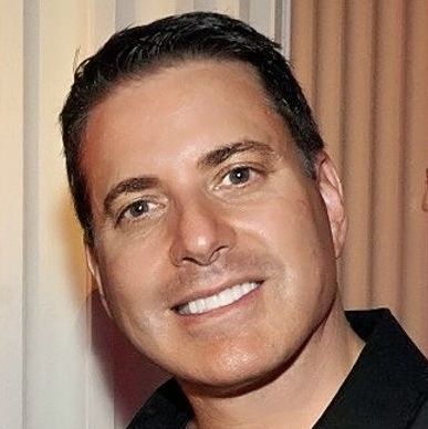 Profile of Roy Schwartz