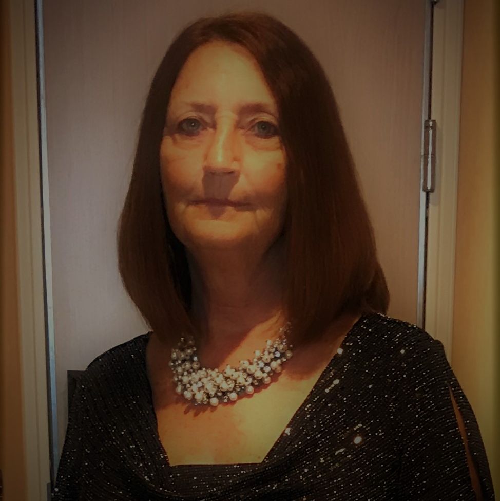 Profile of Robin Redditt