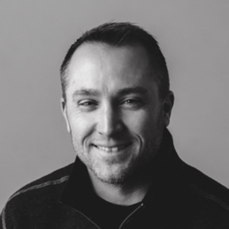 Profile of Travis Dierks