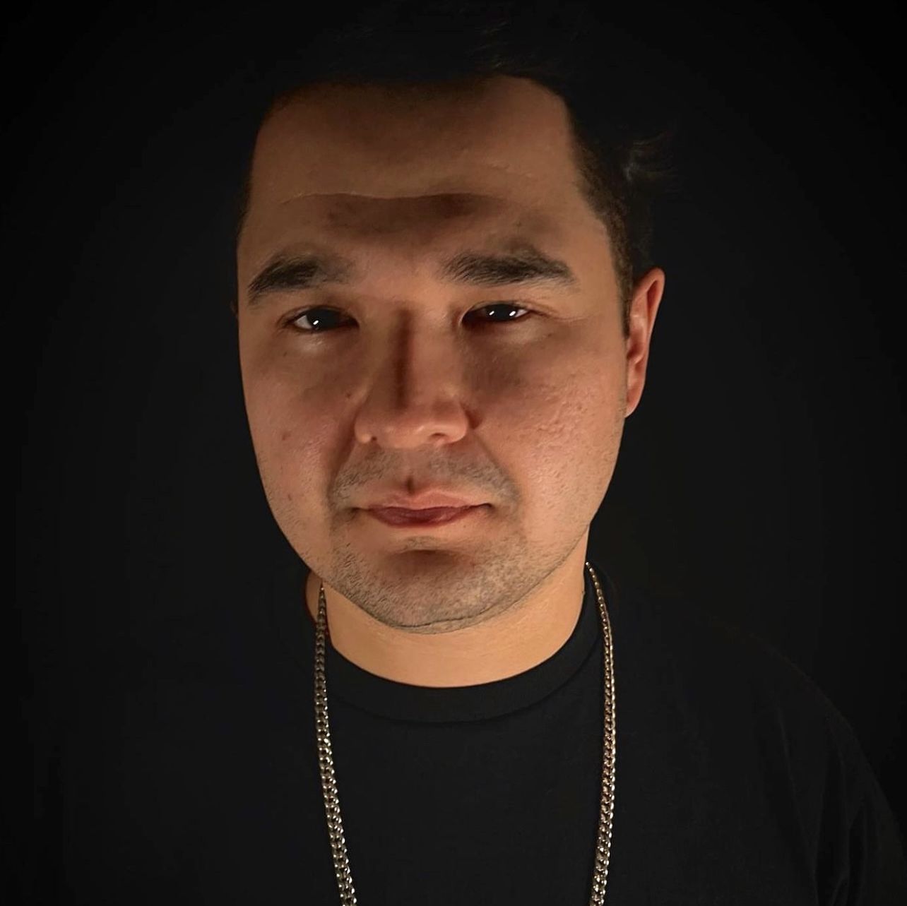 Profile of Damian Martinez