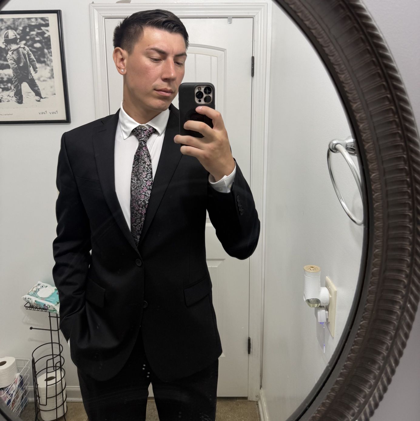 Profile of Andrew Originales