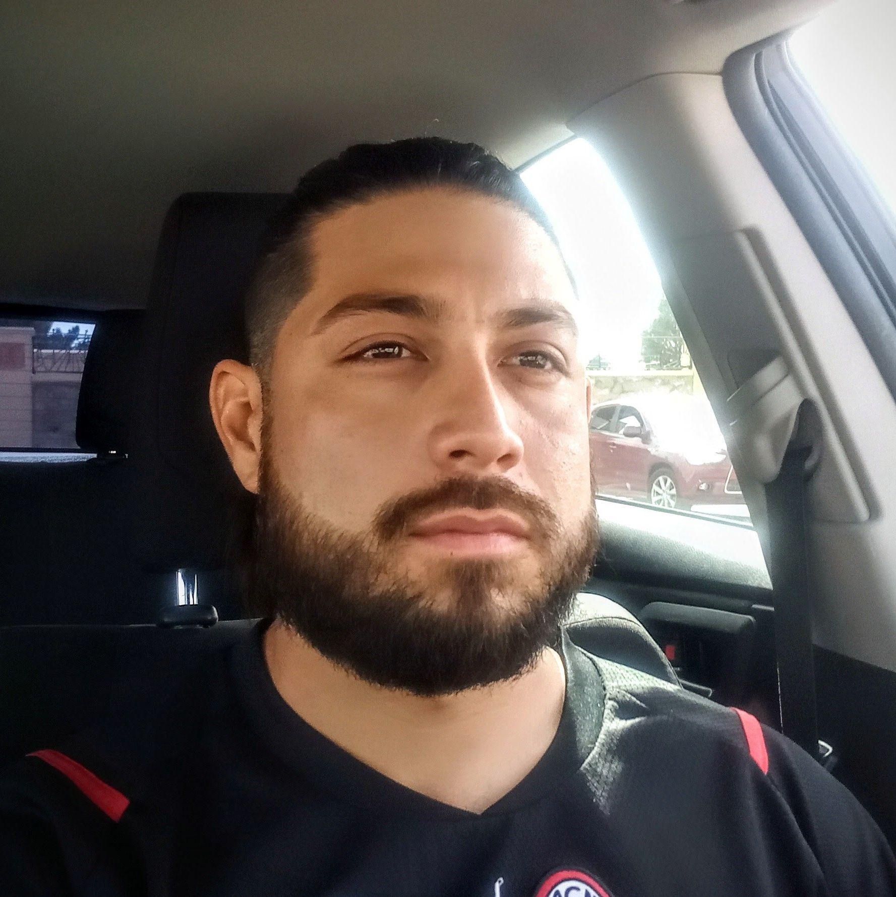 Profile of Arturo Fernandez