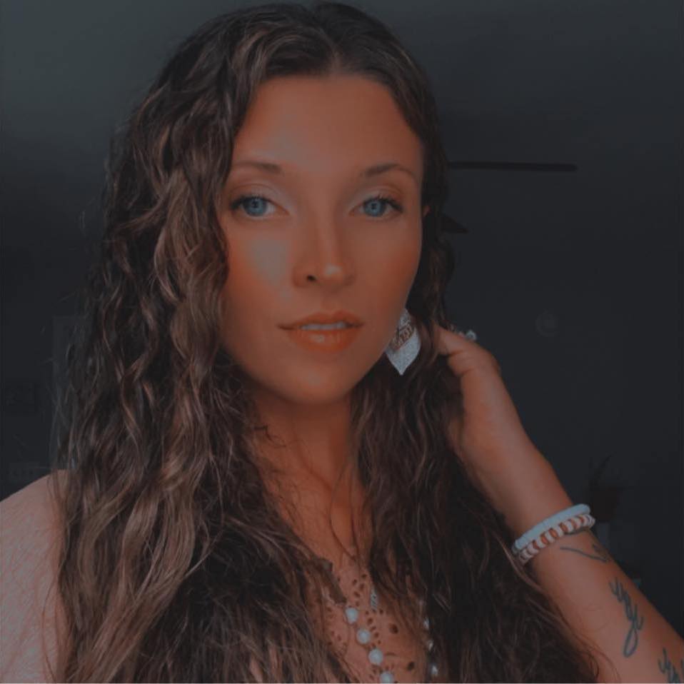 Profile of Ashleigh M Janssen