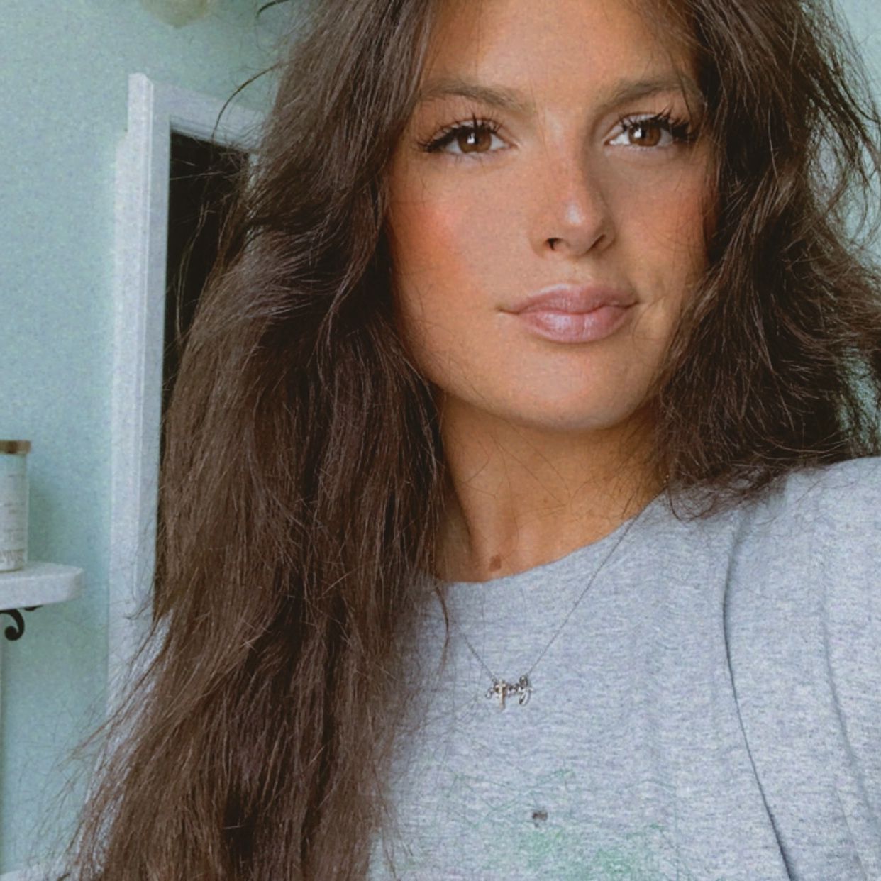 Profile of Ariana Imhoff