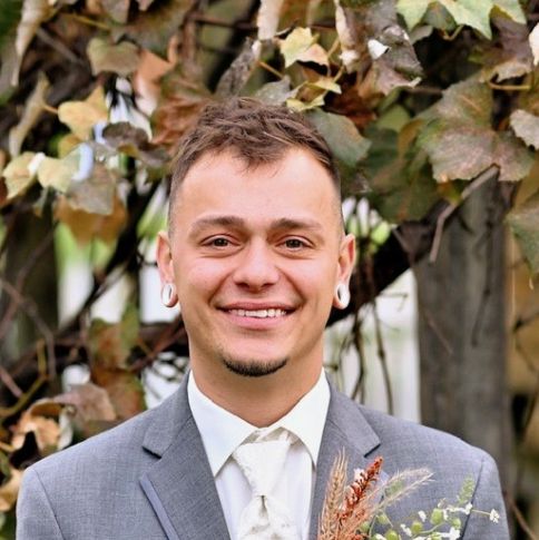 Profile of Frankie Pusateri