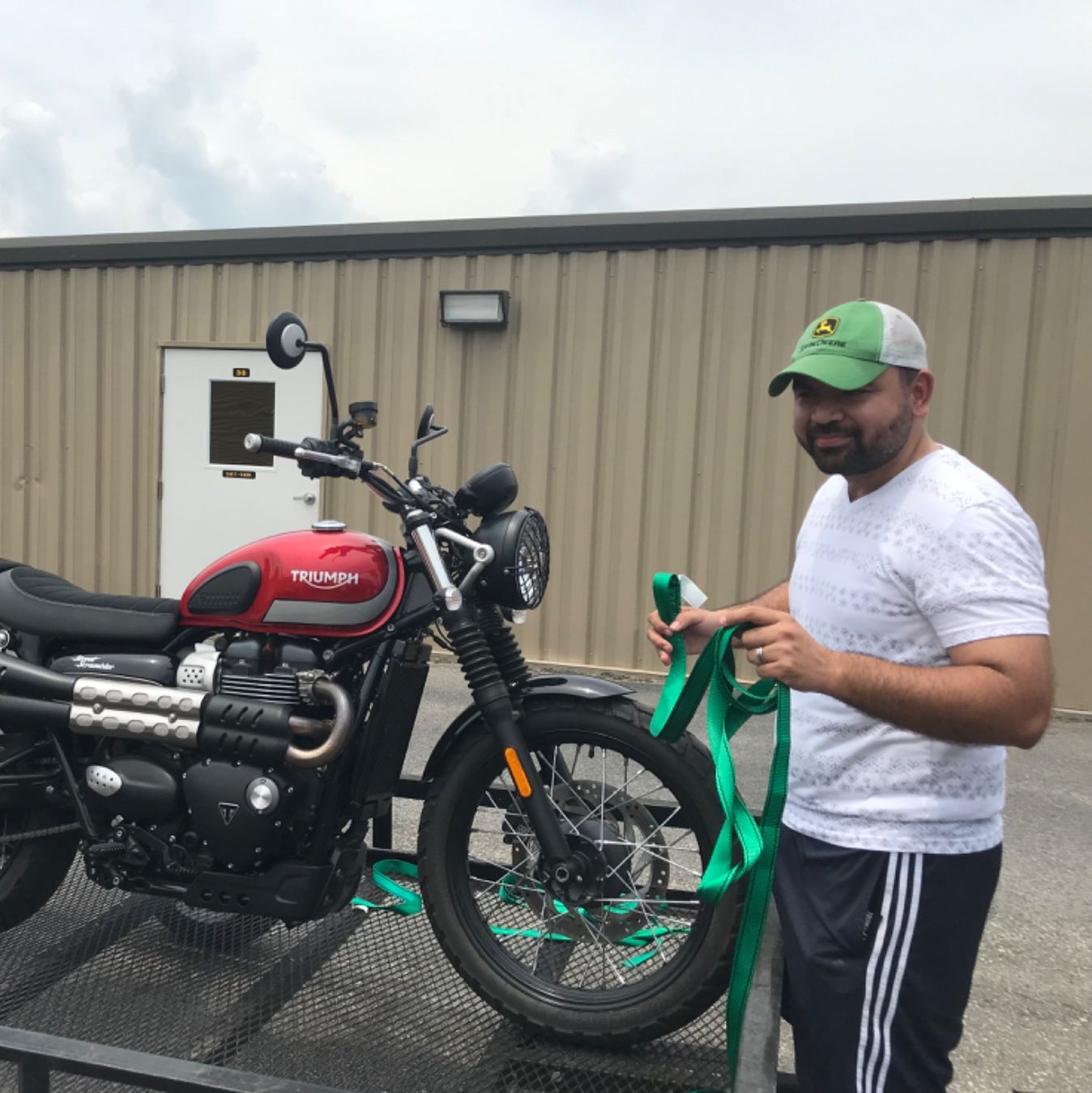 Profile of Hugo Miltos