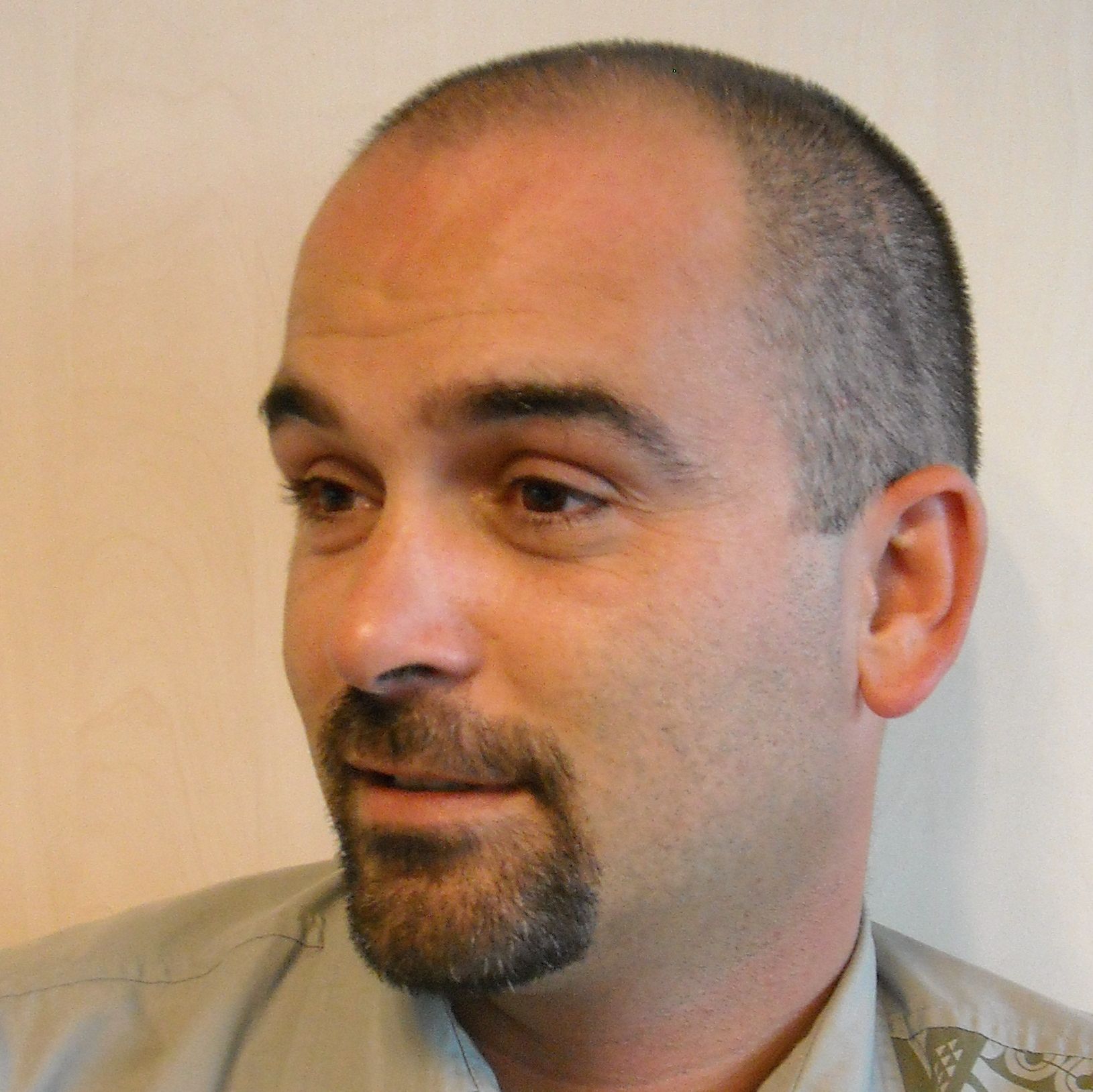 Profile of Sylvain Mora