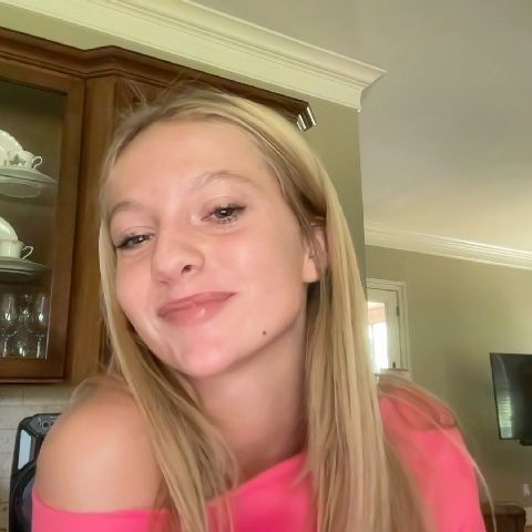 Profile of Olivia Szymoniak