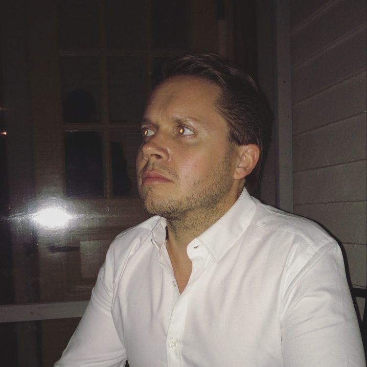 Profile of Chris Bergstrom