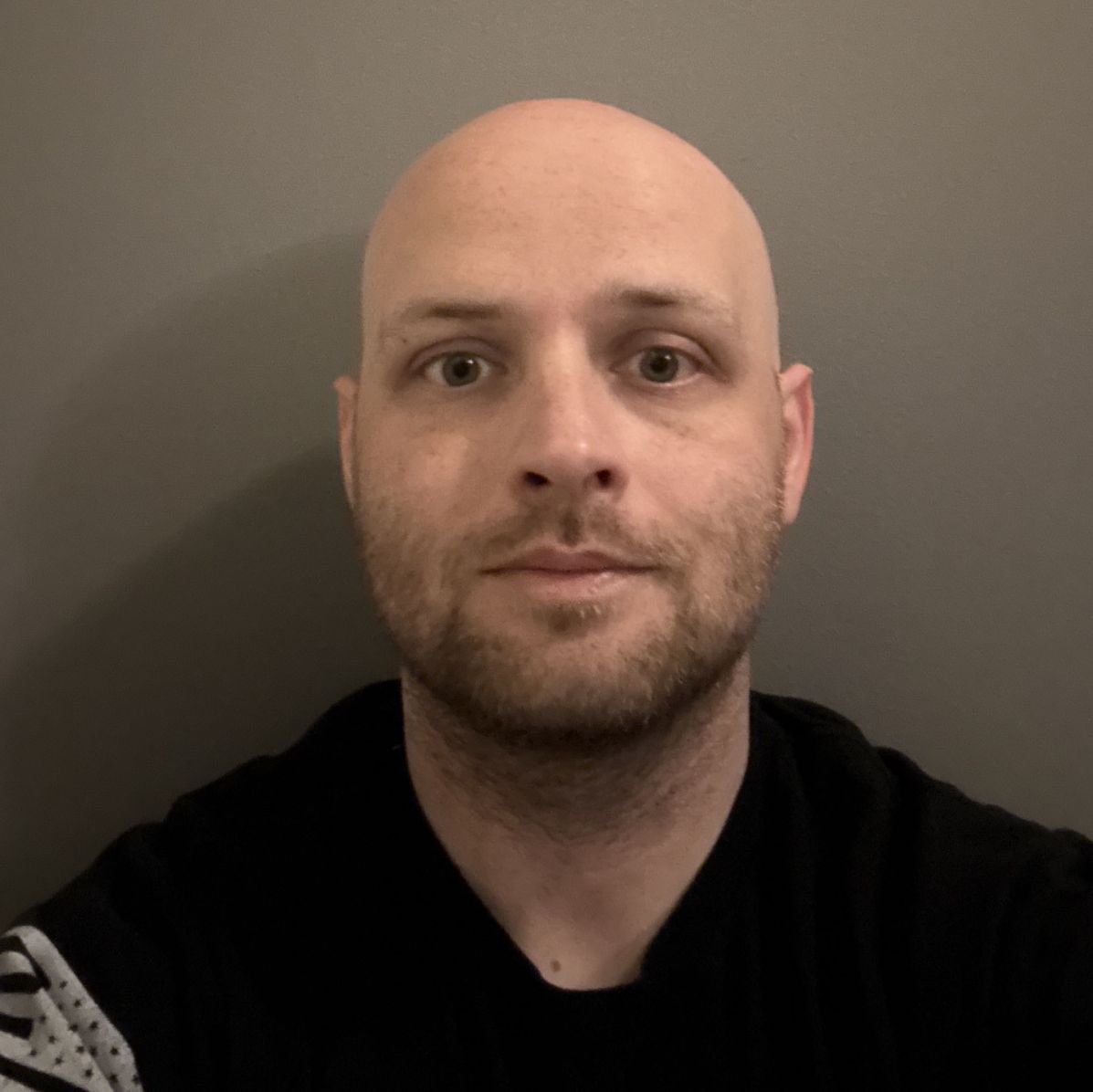 Profile of Mitchell Kirtley