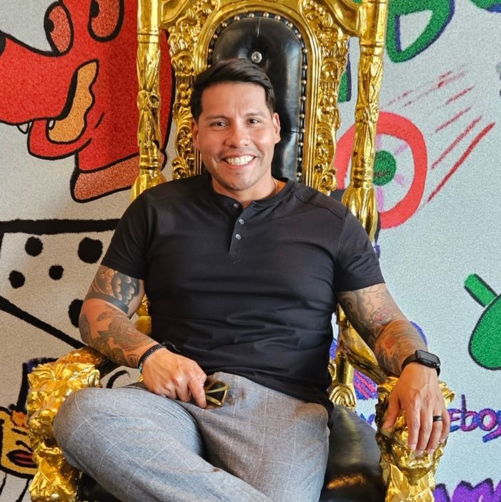 Profile of Antonio Zarate