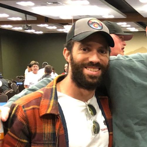 Profile of Tomas De Oliveira