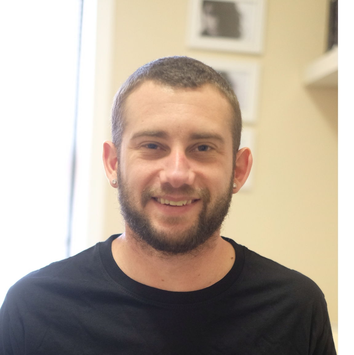 Profile of Travis Abbott