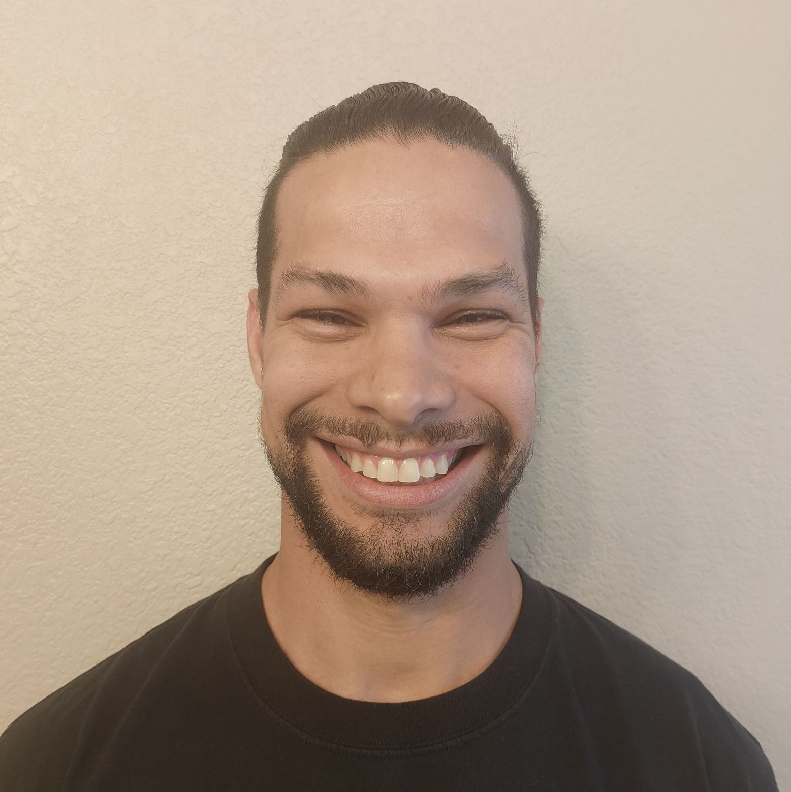Profile of Geiser Hernandez