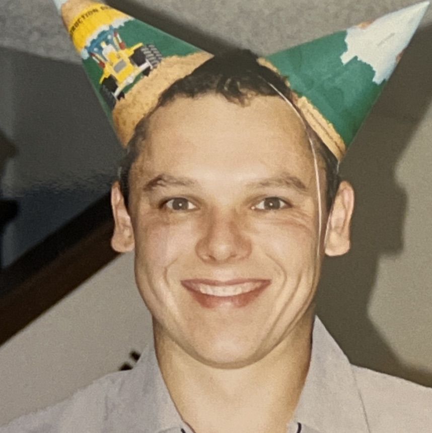 Profile of Piotr Jelen