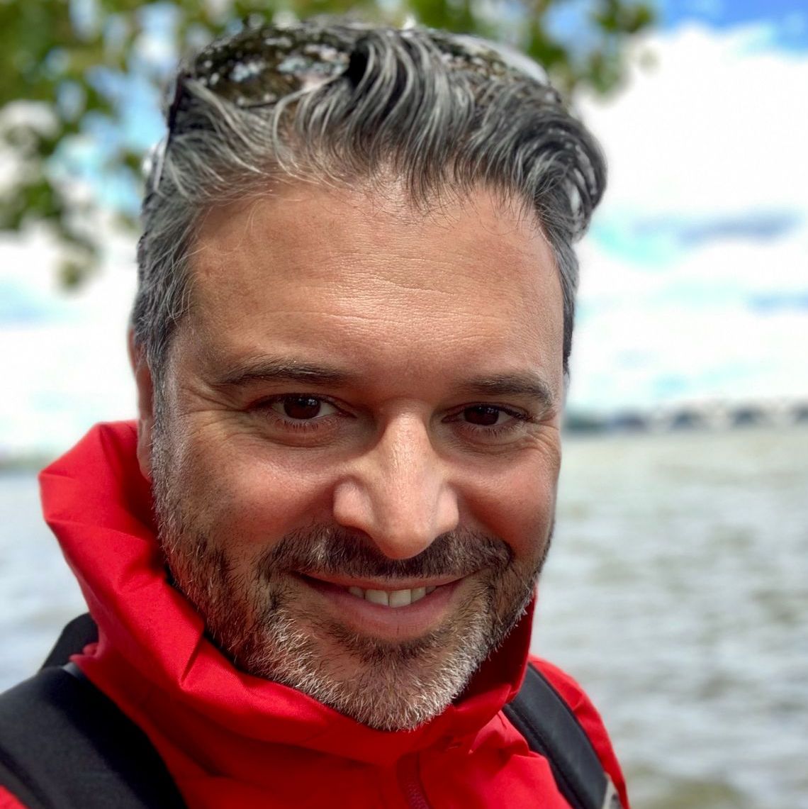 Profile of Aser Blanco