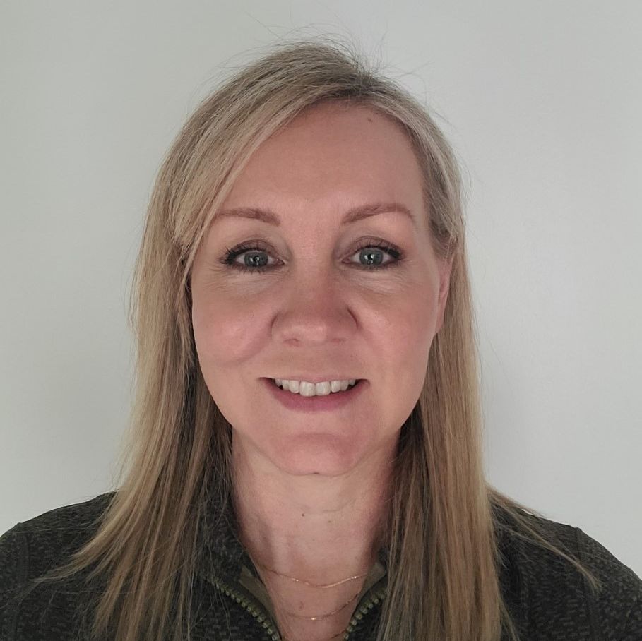Profile of Lisa Hansen
