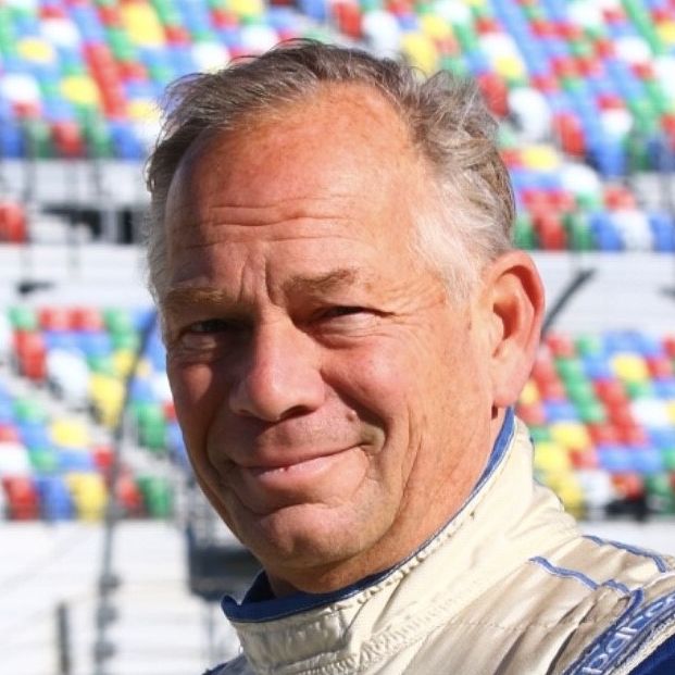 Profile of Darek Stennes