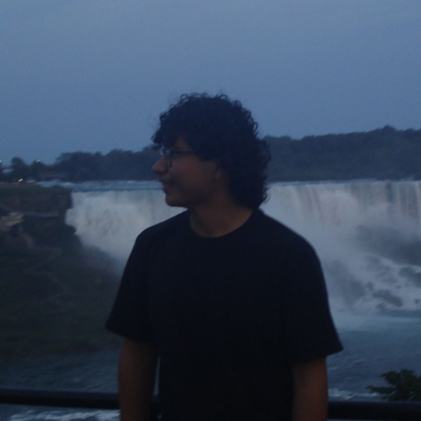 Profile of Lucas Iguina
