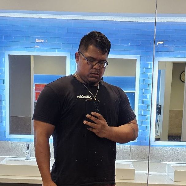 Profile of Neris Pleitez