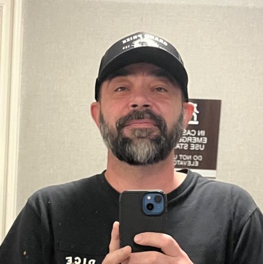 Profile of Erik Rodich