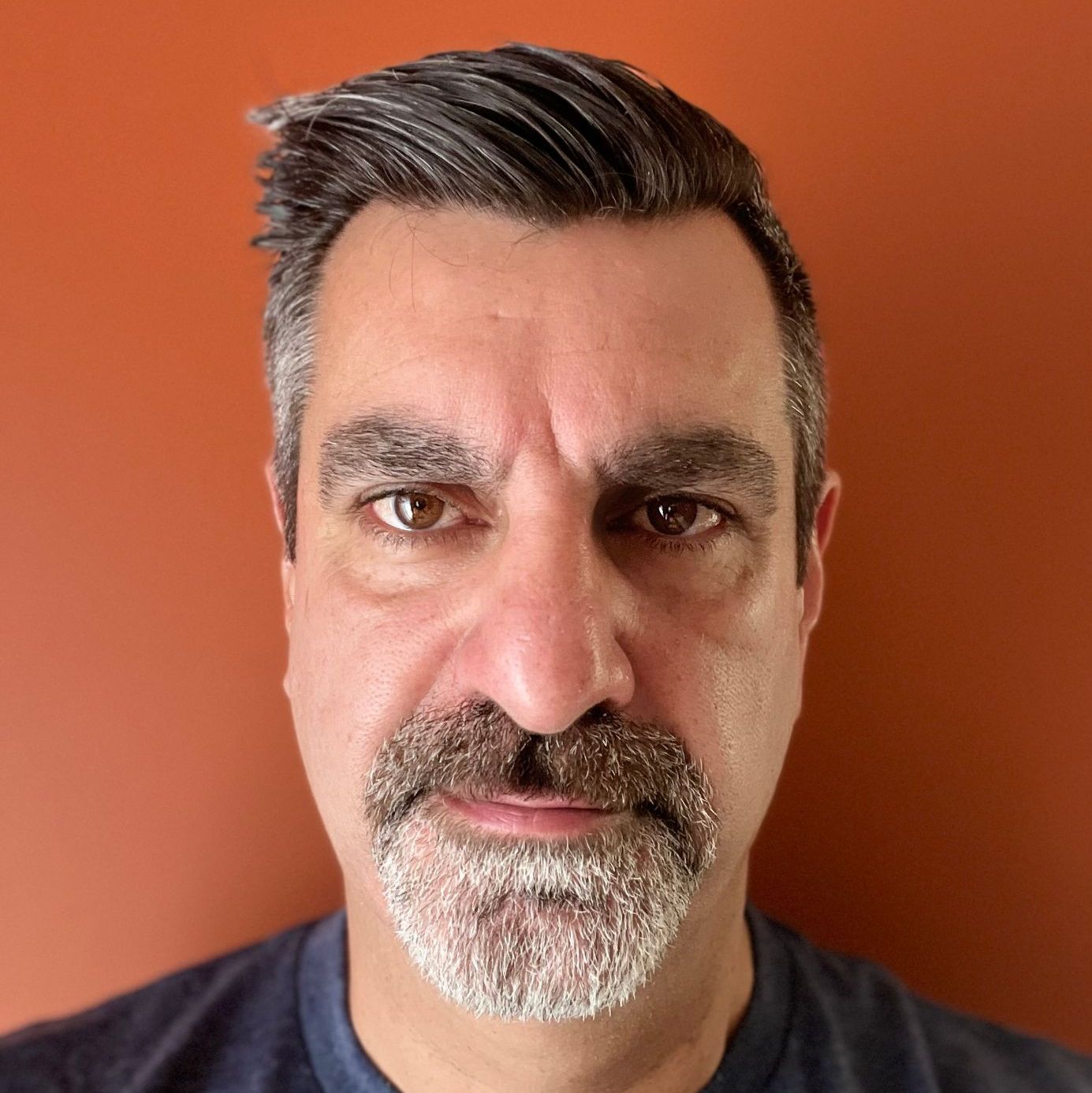 Profile of Robert Cichielo