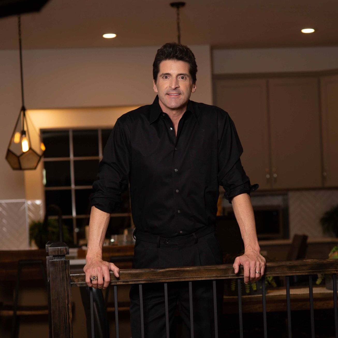 Profile of Tom Thompson