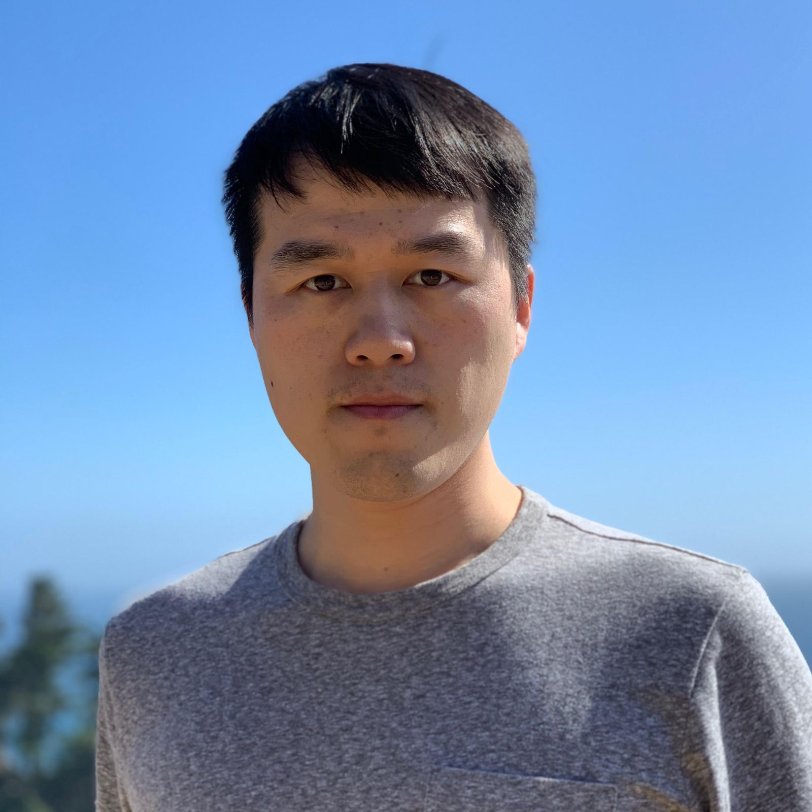 Profile of Gong Zhang