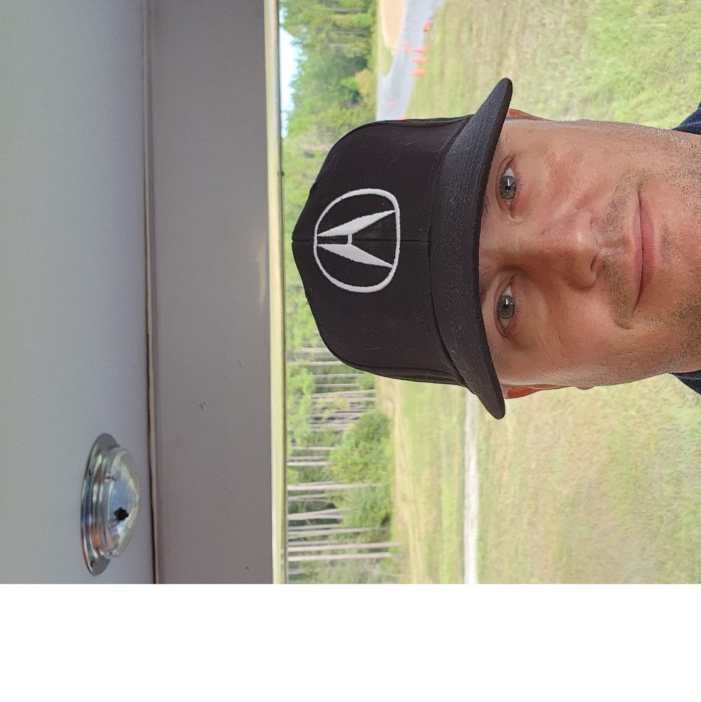 Profile of Robert Mouro jr