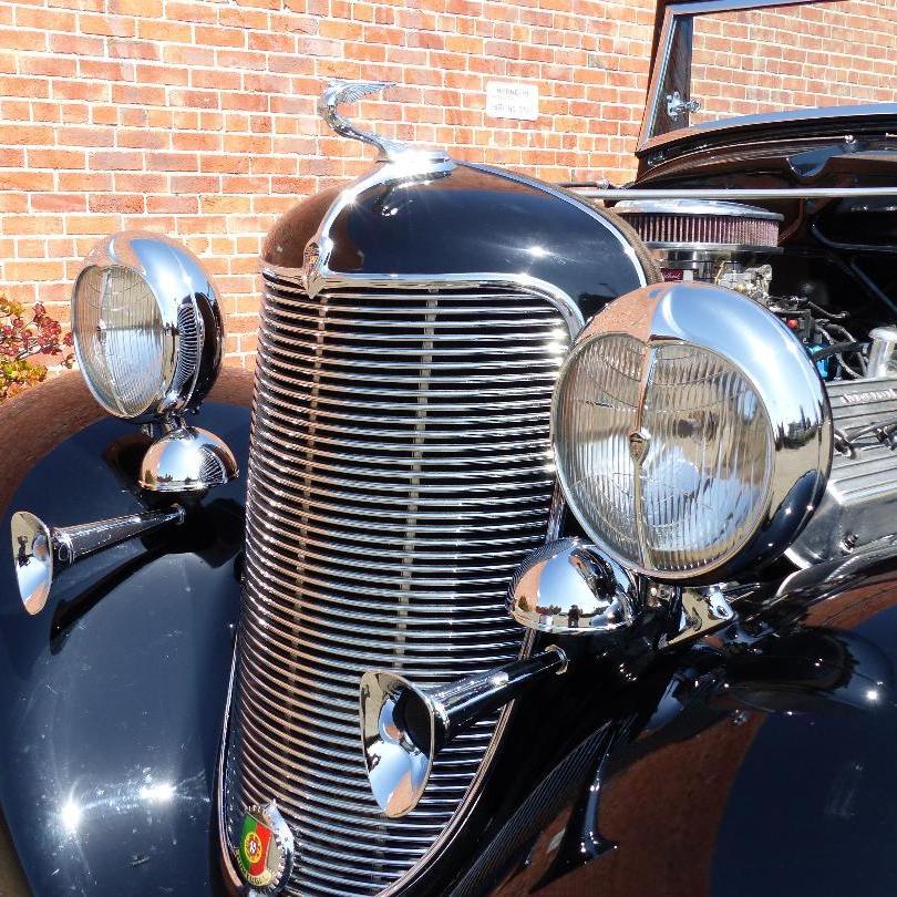 Profile of Frank Andrade