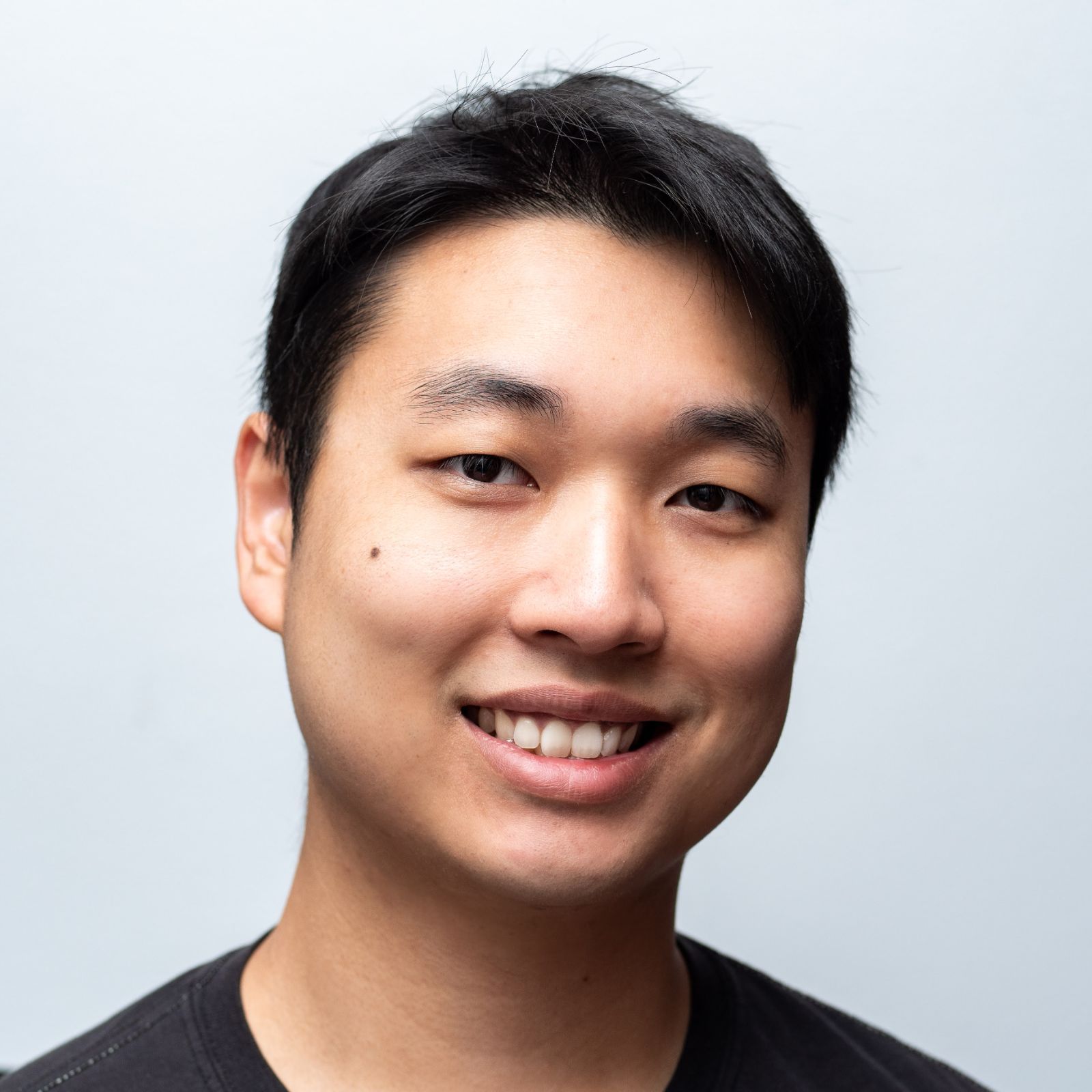 Profile of Sen Chen