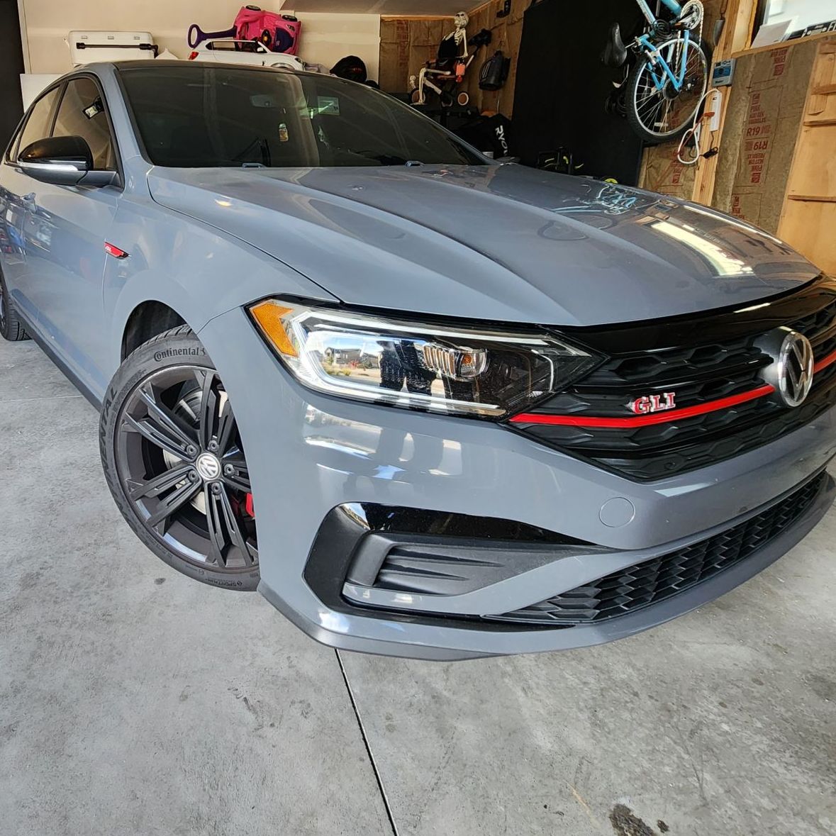 Profile of Alexis Chandler