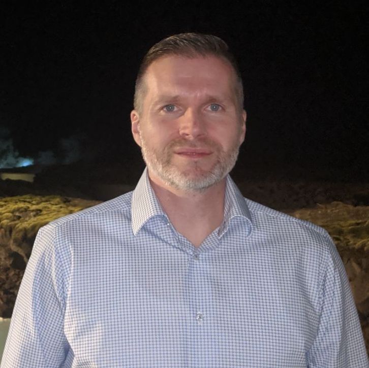 Profile of Adam Fronczak